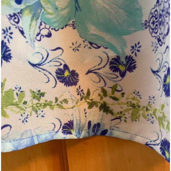 EUC, Fleur Bleve Women's Sleeveless Blouse Sz Large Floral Print, V-neck Multi - Picture 10 of 10